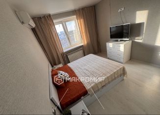 Продается двухкомнатная квартира, 50 м2, Орёл, Октябрьская улица, 205