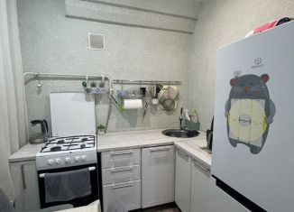 Продаю двухкомнатную квартиру, 31.1 м2, Боровичи, улица Энгельса, 10