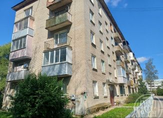 Продаю 3-комнатную квартиру, 52 м2, Сланцы, улица Баранова, 4А