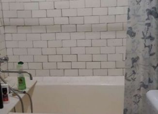 Продаю двухкомнатную квартиру, 59.9 м2, Мурманск, улица Коминтерна, 9/1