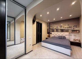 Продам трехкомнатную квартиру, 57 м2, Мурманск, Кольский проспект, 162