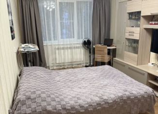 Продам 2-ком. квартиру, 52.2 м2, Чебоксары, улица Ленинского Комсомола, 20