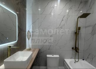 Продам 1-ком. квартиру, 41 м2, Оренбургская область, проспект Победы, 153