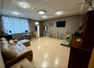 Продажа трехкомнатной квартиры, 120 м2, Тамбовская область, улица Николая Вирты, 17А