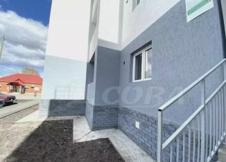 Продается 1-ком. квартира, 35.5 м2, Тюменская область, улица Строителей, 2Б