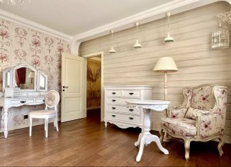 Продаю 3-комнатную квартиру, 120.3 м2, Липецк, переулок Ивана Кочубея, 1