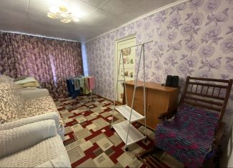 Продается трехкомнатная квартира, 59 м2, село Крутиха, Ленинградская улица, 20