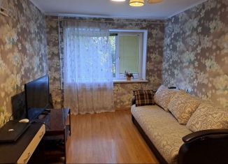 Продается 2-комнатная квартира, 55 м2, городской посёлок Новоселье, городской посёлок Новоселье, 1