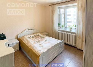 Продам пятикомнатную квартиру, 83.5 м2, Новочебоксарск, улица Строителей, 44