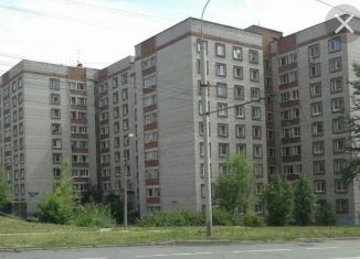 Продаю 1-ком. квартиру, 33 м2, Ижевск, улица Михаила Петрова, 39А, Устиновский район