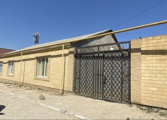 Продажа дома, 210 м2, посёлок городского типа Ленинкент, улица Мамаева, 12