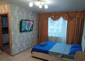Сдается в аренду однокомнатная квартира, 30 м2, Новокузнецк, улица Орджоникидзе, 50