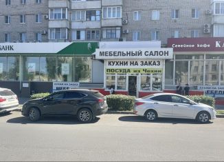 Продажа торговой площади, 500 м2, Волгоград, улица Рокоссовского, 54
