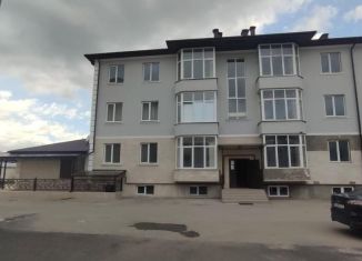 Продается 1-ком. квартира, 50 м2, Нальчик, улица Шогенова, 4А, район Дубки