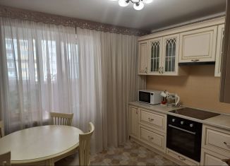 Продам 2-комнатную квартиру, 71 м2, Самара, улица Гая, метро Гагаринская