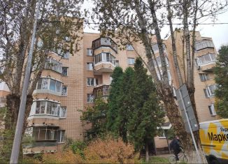 Продается 3-комнатная квартира, 73.8 м2, поселок Назарьево, посёлок Назарьево, 18