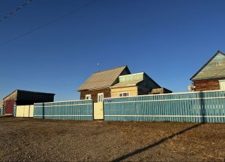 Продаю дом, 60 м2, посёлок городского типа Могойтуй, улица Гагарина, 17