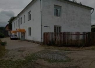 Продажа трехкомнатной квартиры, 69 м2, поселок городского типа Селенгинск, Рабочая улица, 19
