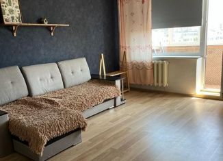 Сдача в аренду 2-ком. квартиры, 50 м2, Калининград, Московский район, улица Николая Карамзина, 1