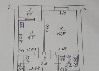 Продам 1-ком. квартиру, 29.7 м2, Феодосия, улица Дружбы, 30А