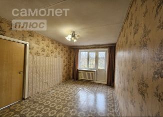 Продается трехкомнатная квартира, 51.9 м2, Балабаново, улица Гагарина, 2