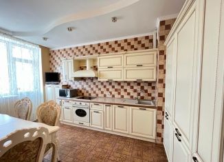 Продам 3-комнатную квартиру, 131 м2, Ростов-на-Дону, улица Максима Горького, 11/43, ЖК Олимп-Тауэрс