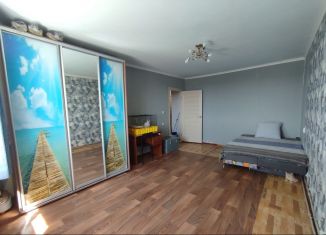 Продам 3-комнатную квартиру, 80 м2, поселок городского типа Новофёдоровка, переулок Марченко, 6