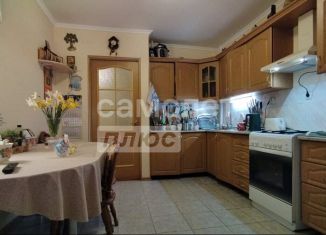 Продажа 4-комнатной квартиры, 93.6 м2, Ставропольский край, улица Ленина