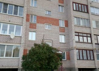 Продам 3-комнатную квартиру, 90 м2, Новгородская область, Южная улица, 47