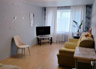 Сдам 2-ком. квартиру, 47.7 м2, Кингисепп, Железнодорожная улица, 12