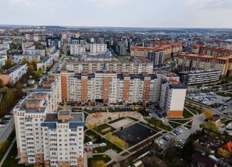 Сдается в аренду 1-ком. квартира, 42 м2, Калининград, Артиллерийская улица, 50, ЖК Дом Нефтяника