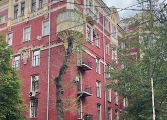 Сдам двухкомнатную квартиру, 52 м2, Москва, Трёхпрудный переулок, 8, метро Пушкинская
