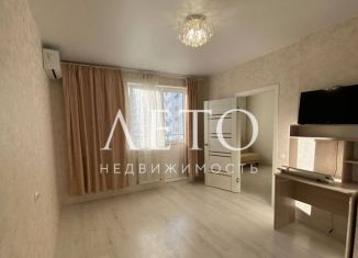 Продается 2-комнатная квартира, 33 м2, посёлок городского типа Сириус, улица Акаций, 34к7