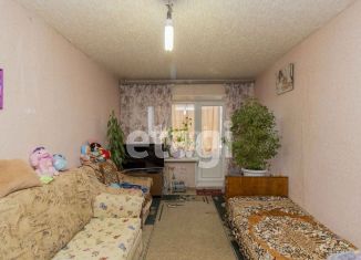 Продаю двухкомнатную квартиру, 42 м2, Тюменская область, улица Республики, 187