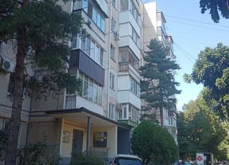 Продается многокомнатная квартира, 51.3 м2, Краснодар, улица Игнатова, 37, микрорайон Гидрострой