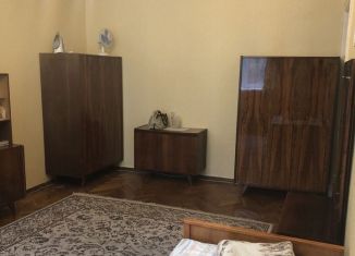 Сдаю в аренду 2-ком. квартиру, 44 м2, Санкт-Петербург, улица Решетникова, 3, метро Электросила