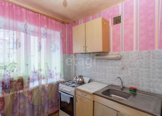 Сдам 2-ком. квартиру, 50 м2, Тобольск, Октябрьская улица, 57