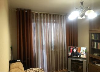 Продам 2-комнатную квартиру, 41 м2, Кольчугино, улица Ленина, 4