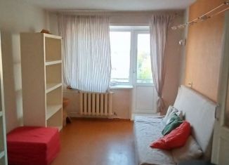 2-комнатная квартира в аренду, 43 м2, Артёмовский, Первомайская улица, 53