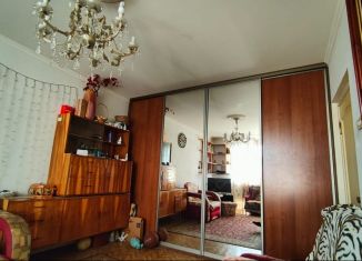 Продается двухкомнатная квартира, 51 м2, Москва, улица Барышиха, 28, метро Митино