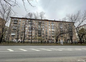 Продается 3-комнатная квартира, 71 м2, Москва, улица Трофимова, 6, станция Автозаводская