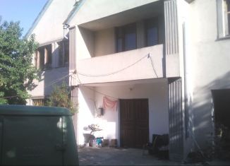 Продаю дом, 284 м2, Старый Крым, улица Ларишкина, 1