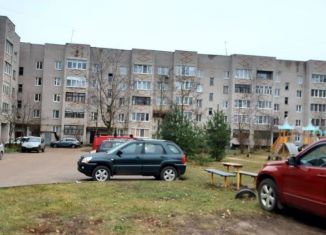 Однокомнатная квартира на продажу, 32.7 м2, Боровичи, Сушанская улица, 21А