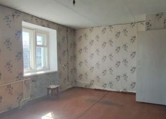 Продаю двухкомнатную квартиру, 42 м2, село Турунтаево, улица Оболенского