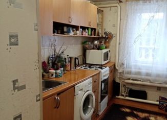 Продается двухкомнатная квартира, 70 м2, Свердловская область, улица Цветников, 1