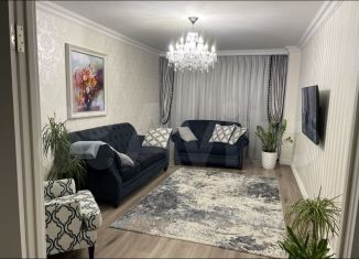 Продаю трехкомнатную квартиру, 82 м2, Калининград, Флотская улица, 9, ЖК Восток