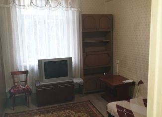 Продаю 1-ком. квартиру, 20 м2, Азов, Красноармейский переулок, 108