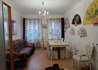 Продажа трехкомнатной квартиры, 93.6 м2, Магнитогорск, улица Строителей, 37