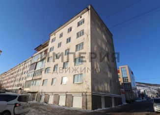 2-комнатная квартира на продажу, 56.4 м2, Магаданская область, Советская улица, 23к1