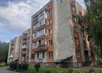 Однокомнатная квартира на продажу, 52.3 м2, Псков, улица Николая Васильева, 83А